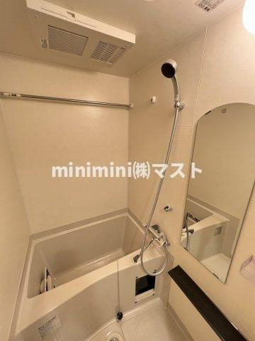 プレサンス大国町アドロッソの浴室|※同マンション別間取り参考写真です
