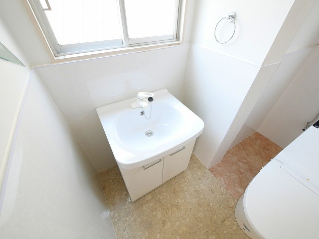 第１細川ビルの洗面所