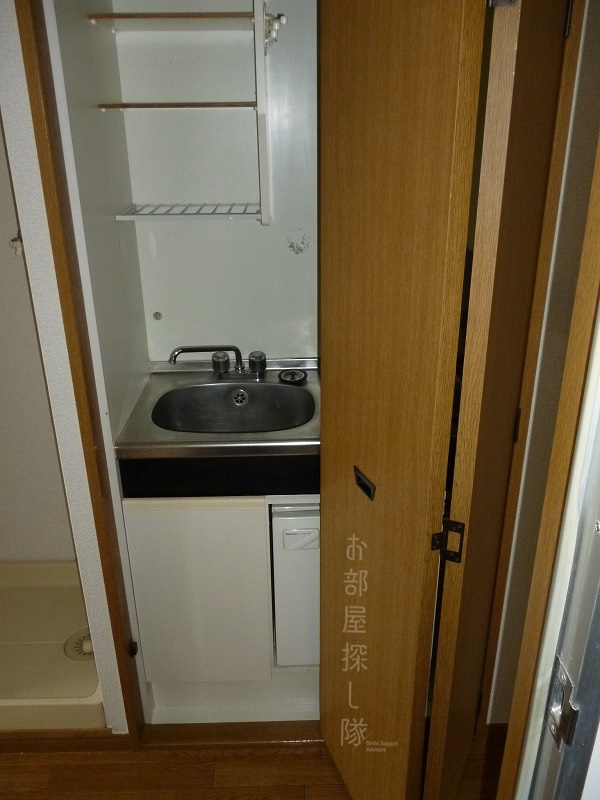 アーバンクルーザー六ツ門のキッチン|同物件類似写真