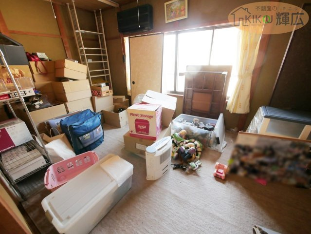 加古川市野口町坂井　中古戸建の子供部屋