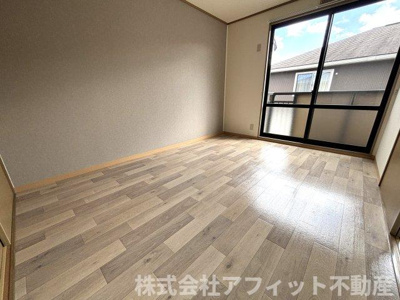 【寝室】 | エステート草戸 | 洋室6帖