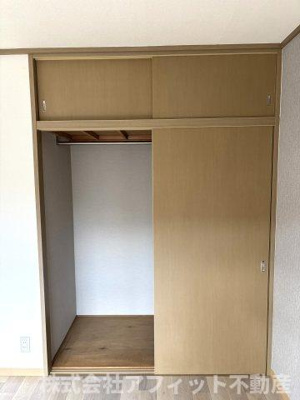 【収納】 | エステート草戸 | クローゼット