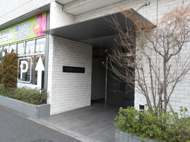 レジディア船橋Ⅱのエントランス