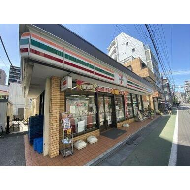 レヴィーガ大山の周辺