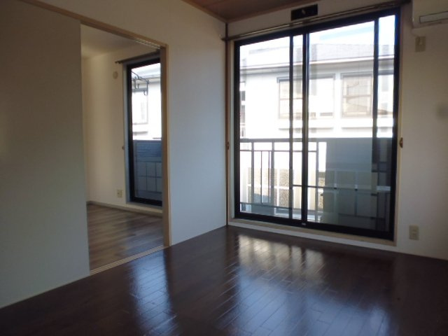 エポック広江Ａの洋室