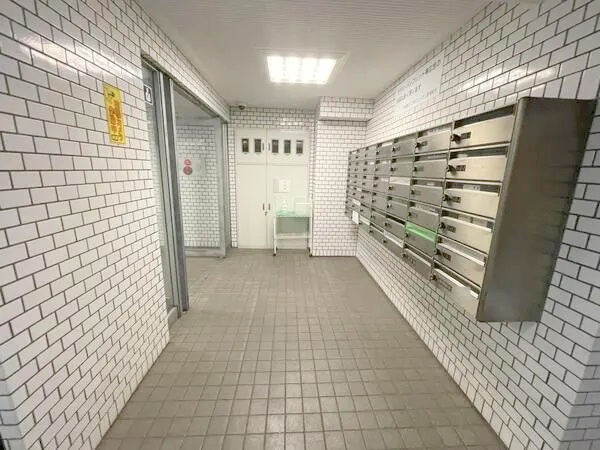 中銀第2八丁堀マンシオン　3階　角　部屋　リ　ノベーションのその他共用部分