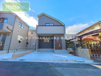 【外観】 | 販売現地
スタイリッシュな外観でゆったりした空間が魅力的です♪