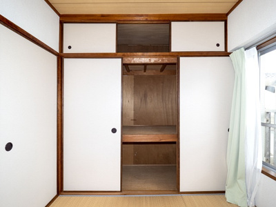 【収納】 | 福田ハイツ | 4.5帖和室押入と天袋
