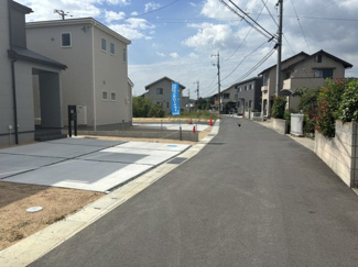 【前面道路含む現地写真】 | 北側道路、幅員約4ｍ