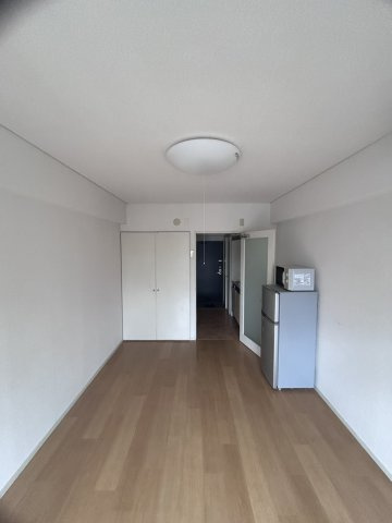 イーストフラットの内装