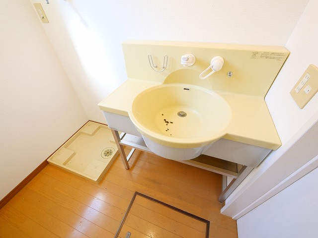 ベルカーサの独立洗面台