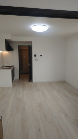 ジーメゾン明石林崎の居間・リビング