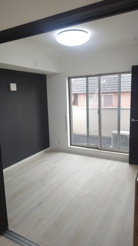 ジーメゾン明石林崎の洋室