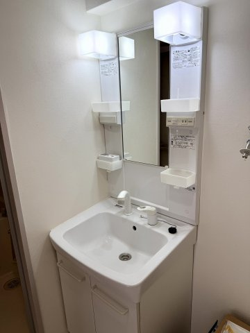 ブルーハイツ北別府の洗面所