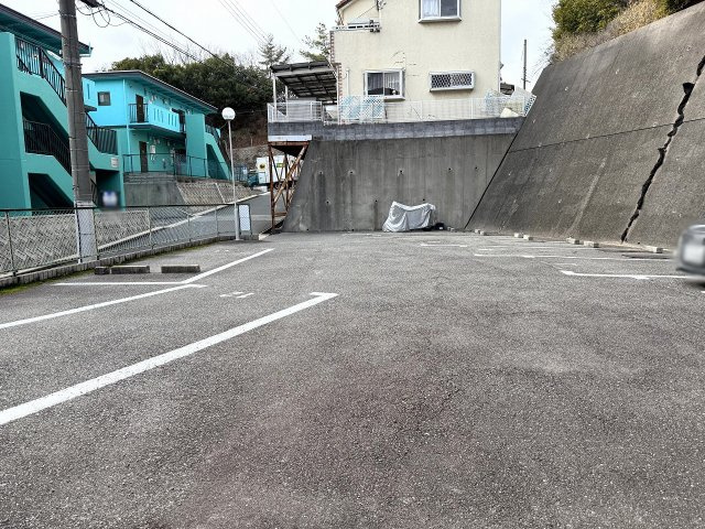 パレス大野の駐車場