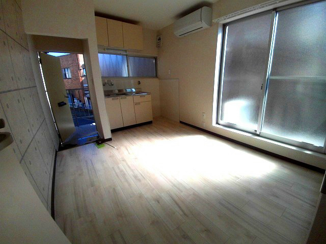 エステート北町の居間・リビング