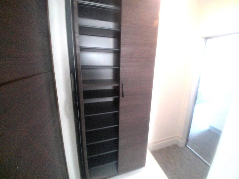 KARIN明石南の玄関