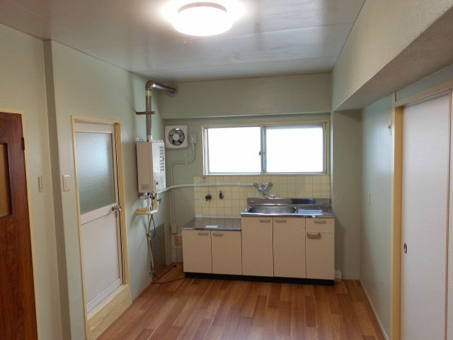 日下マンションのキッチン