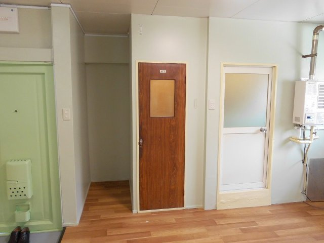 日下マンションの収納