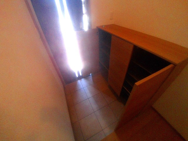 アルコバレーノⅤの玄関