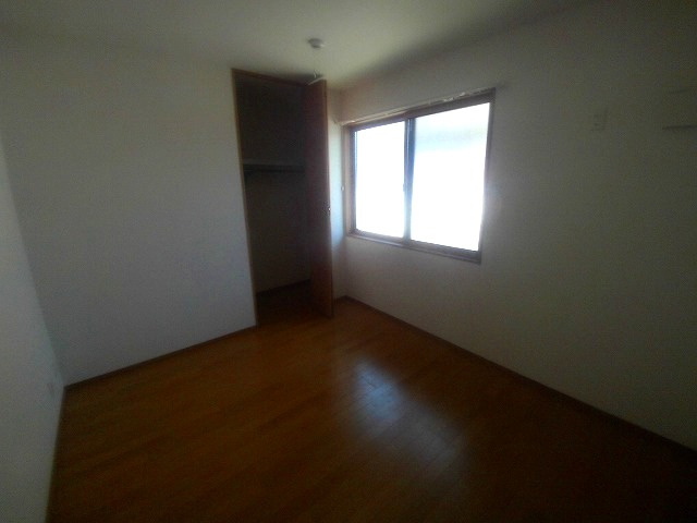 アルコバレーノⅤの洋室