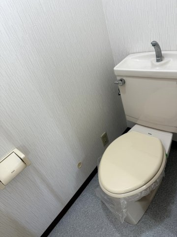 明高前アバンティのトイレ