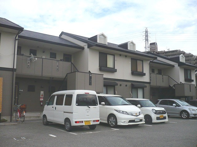 プリシエール南別府の外観