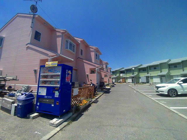 ハイツ深喜の外観