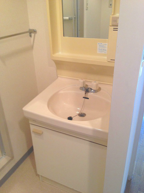 ウィステリア明石の洗面所