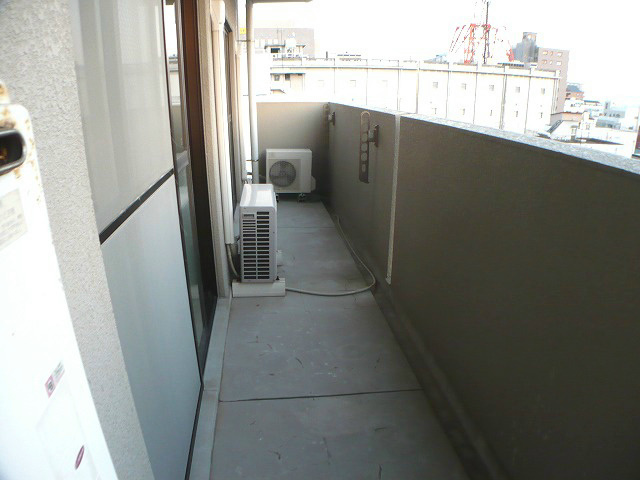 ウィステリア明石のバルコニー