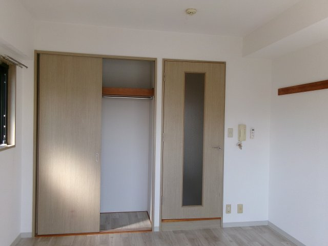 ボヌール西新町の収納