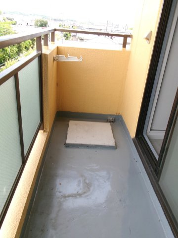 ハイツ長畑のバルコニー