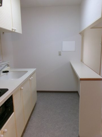 朝日プラザCITYウエストヒル神戸の居間・リビング