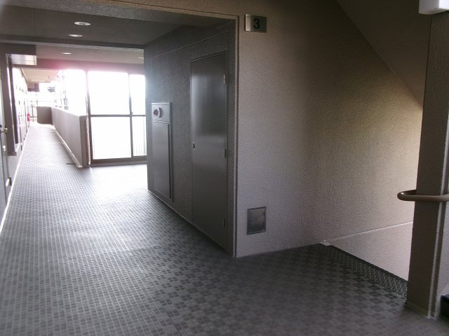 朝日プラザCITYウエストヒル神戸のエントランス