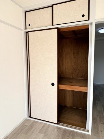 エクセラン今田の収納