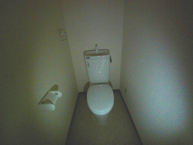 明神マンション1号のトイレ