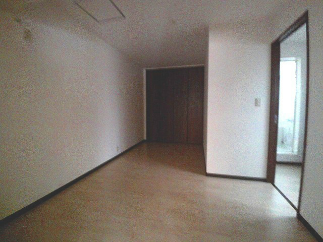 明神マンション1号の寝室