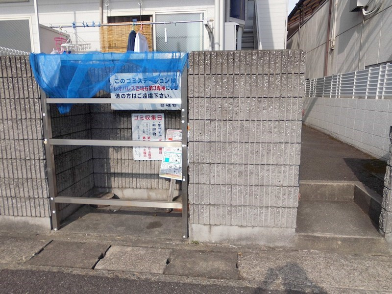 レオ西明石の外観