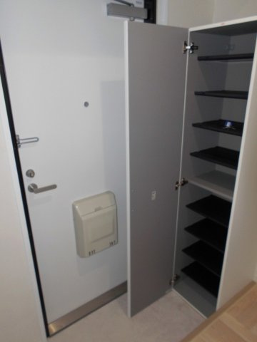 エヴァンスⅡの玄関