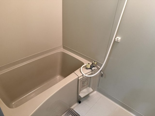 サングレース北別府の浴室