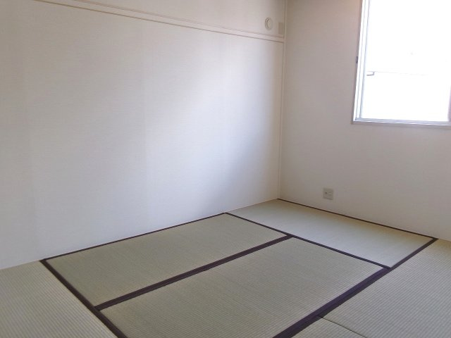 ウィンディアA棟B棟の和室