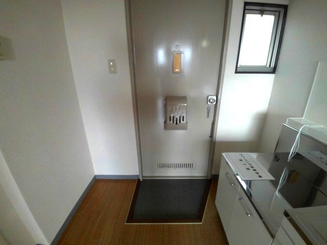 タウニー泉2の玄関