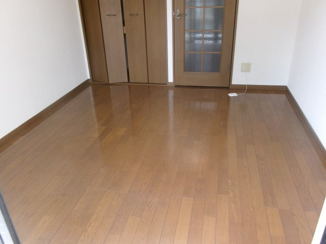 大手ビルの居間・リビング