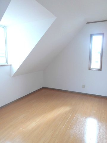 ドリームタウン西明石の洋室