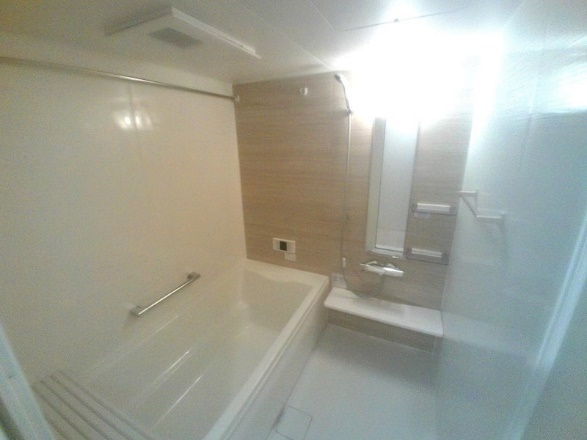 プリメーロ明石の浴室