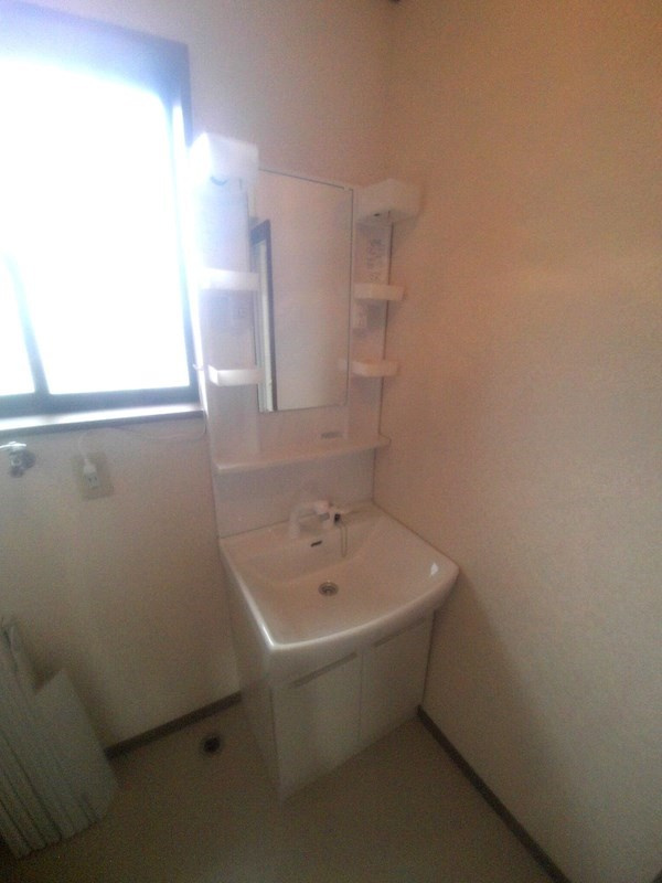 ECハイツの洗面所