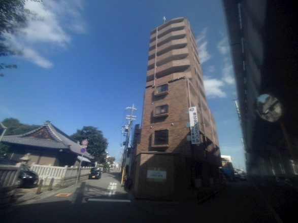 サンエキューズⅡの外観