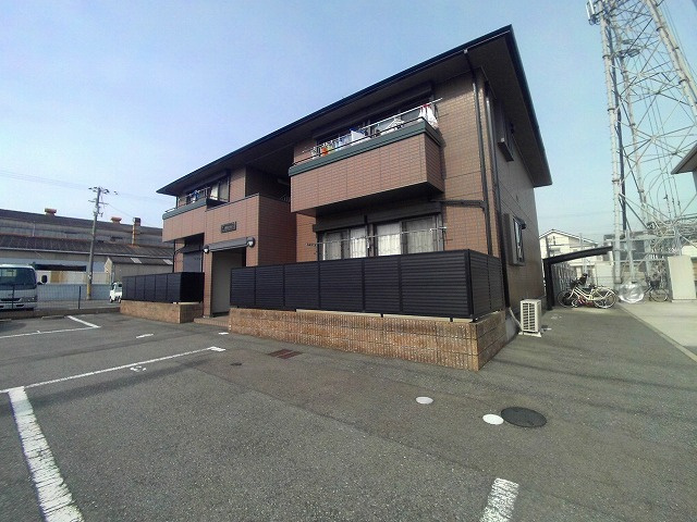 ボヌールの外観