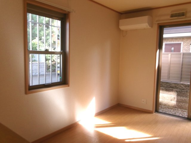 グランディールの居間・リビング