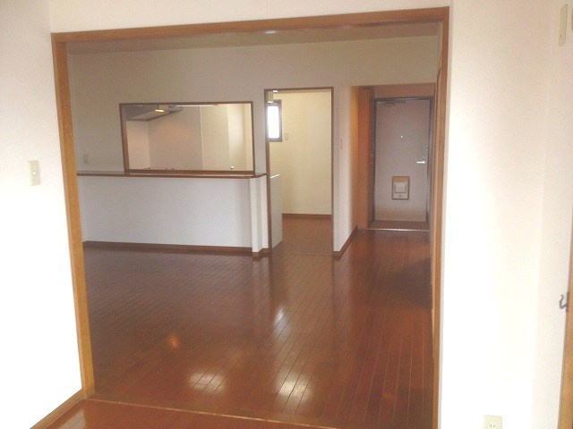 マノワールＩＮＯの居間・リビング